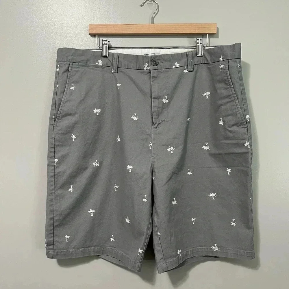 Old Navy Ultimate Slim Chino Shorts Palm Tree Pattern Gray and White